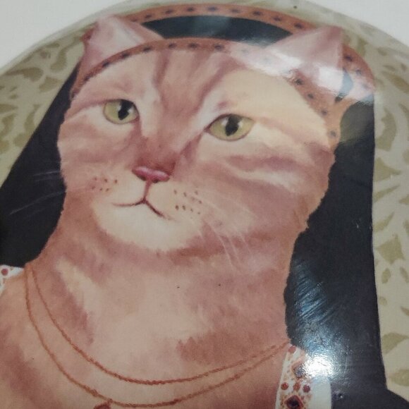 Lady Catherine Weston trinket dish for your dressing table finery,. Cat insured. - Picture 8 of 8